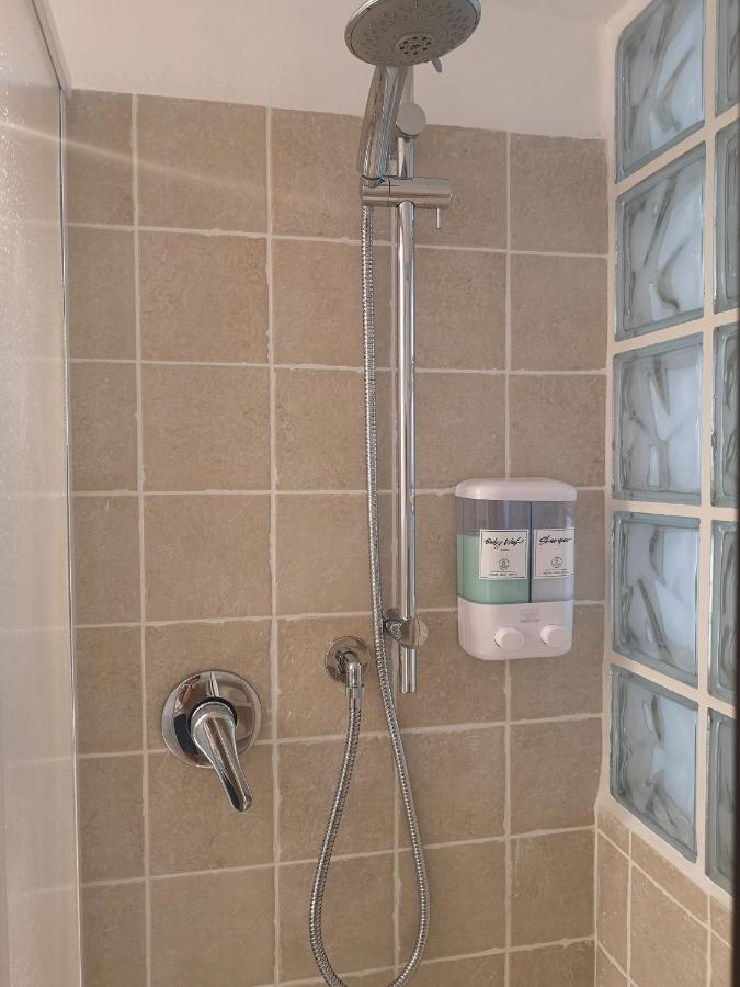 הוילה אוסטוני Casa Debora מראה חיצוני תמונה
